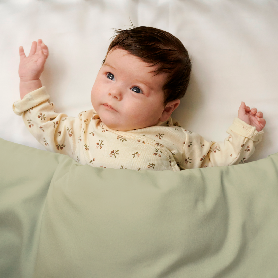 How to get baby to sleep on their own clearance