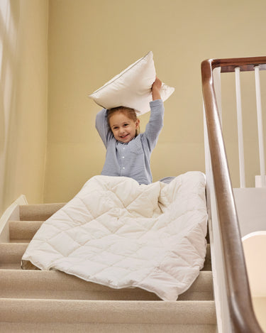 Comfortable Bamboo Pillow for Baby, Junior Adults Moonboon